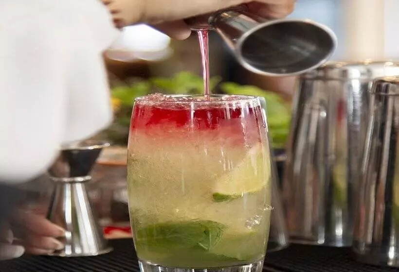 בית מלון כפרי H10 London Waterloo