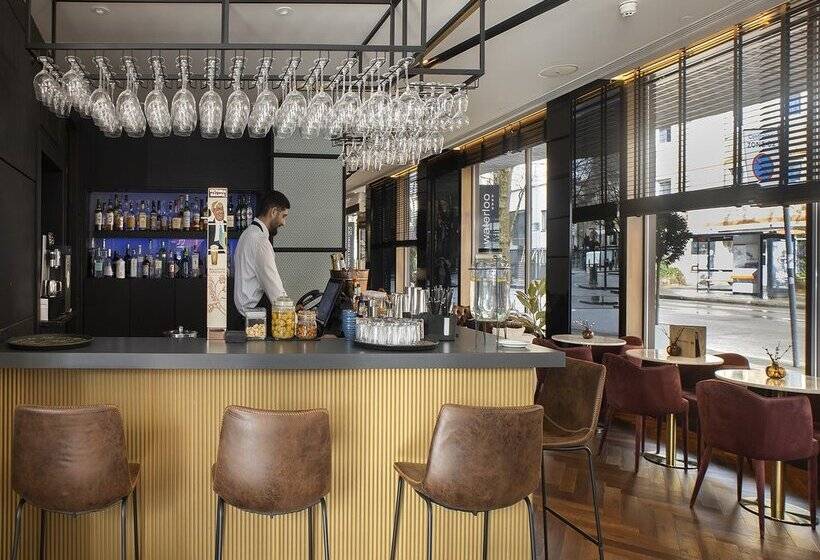 هتل H10 London Waterloo