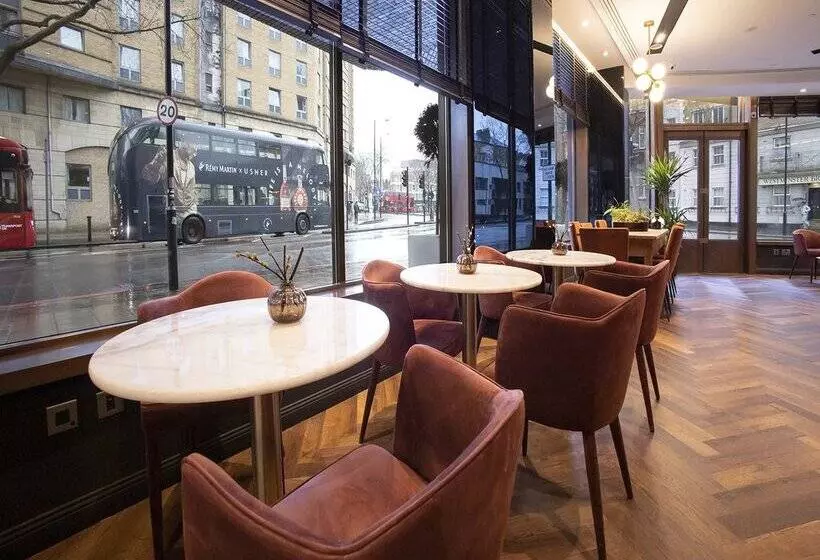 בית מלון כפרי H10 London Waterloo