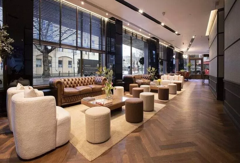 בית מלון כפרי H10 London Waterloo