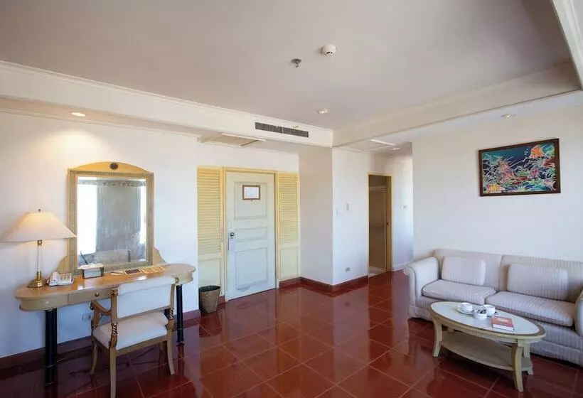 Отель The Imperial Narathiwat