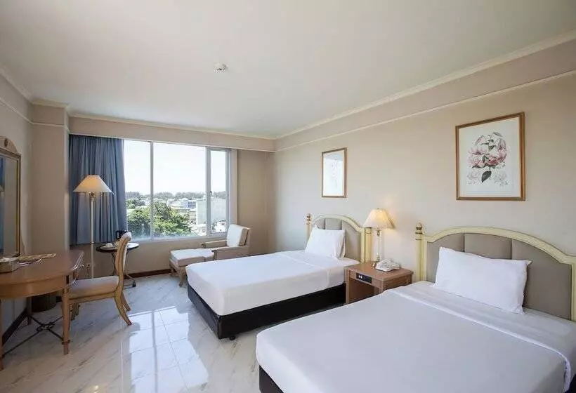 Отель The Imperial Narathiwat