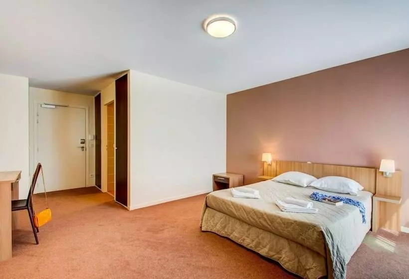 هتل Vacancéole Les Balcons D Aix