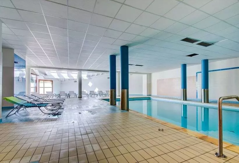 هتل Vacancéole Les Balcons D Aix