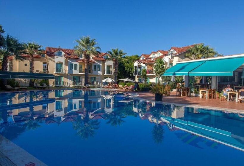 בית מלון כפרי Rebin Beach