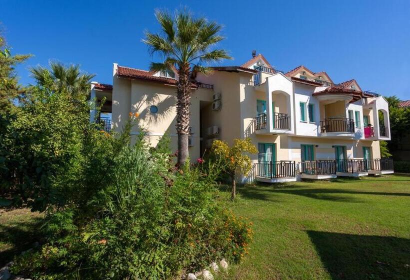 בית מלון כפרי Rebin Beach