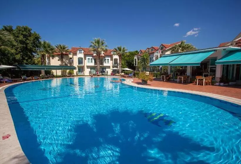 ホテル Rebin Beach