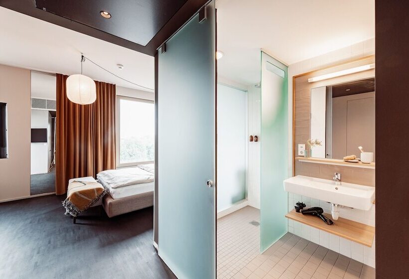 בית מלון כפרי City Pop 2night Basel