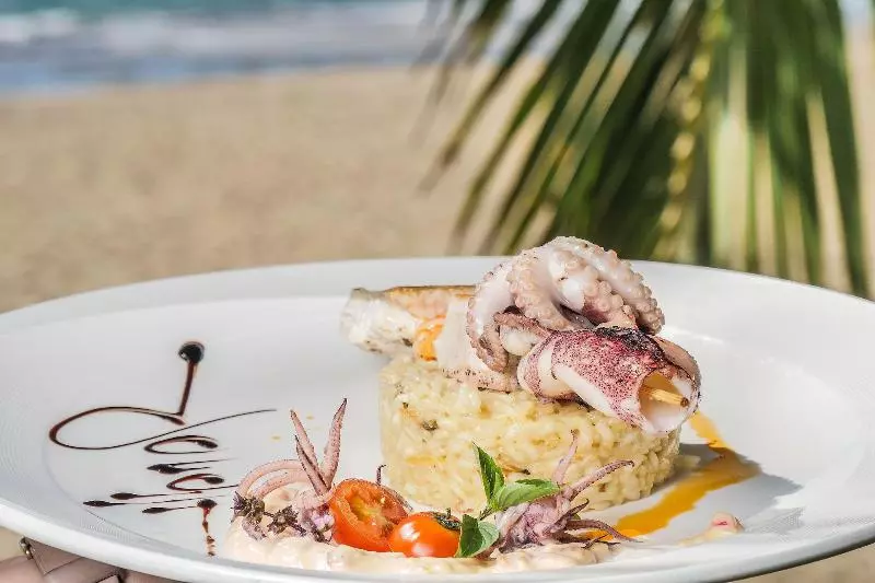 هتل Hôtel Tiéti Poindimié