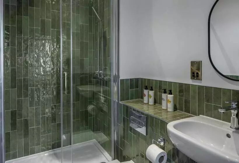 The Railway Hotel Worthing