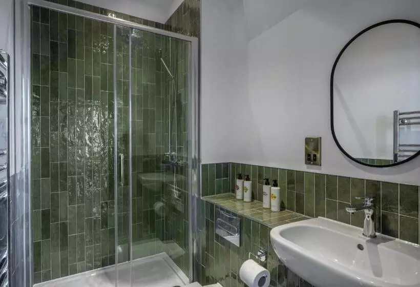 The Railway Hotel Worthing