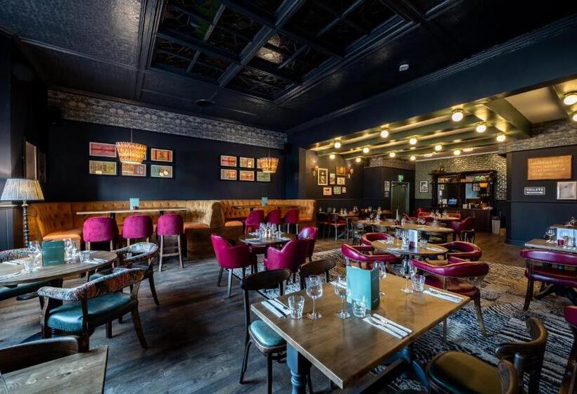 The Railway Hotel Worthing