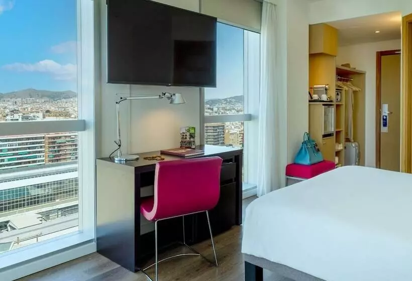 Novotel Barcelona City