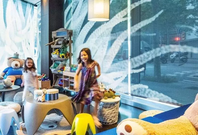 Novotel Barcelona City