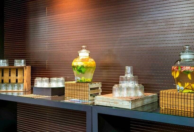 Novotel Barcelona City