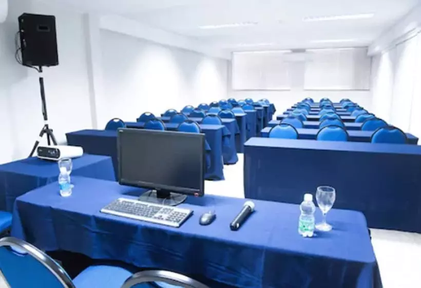 Planalto Bittar Hotel E Eventos