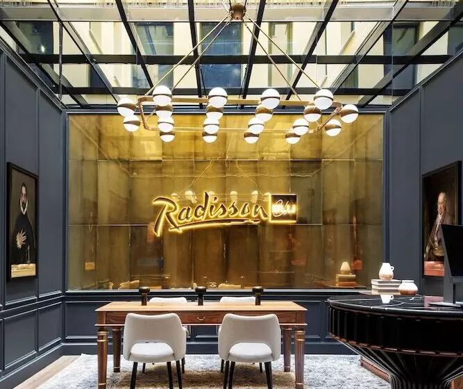 Radisson Blu Hotel, Madrid Prado