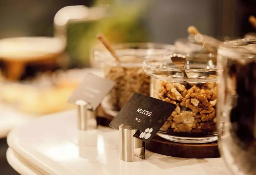 Radisson Blu Hotel, Madrid Prado