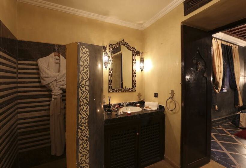 Riad Mille Et Une Nuits