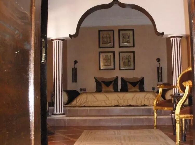 Riad Mille Et Une Nuits