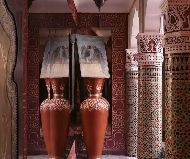 Riad Mille Et Une Nuits