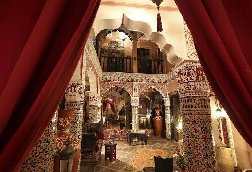 Riad Mille Et Une Nuits