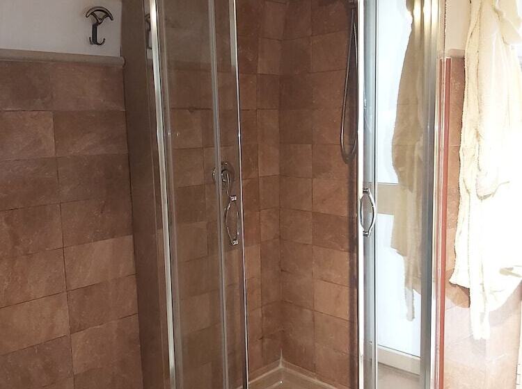 مبيت وإفطار Ai Carrettieri