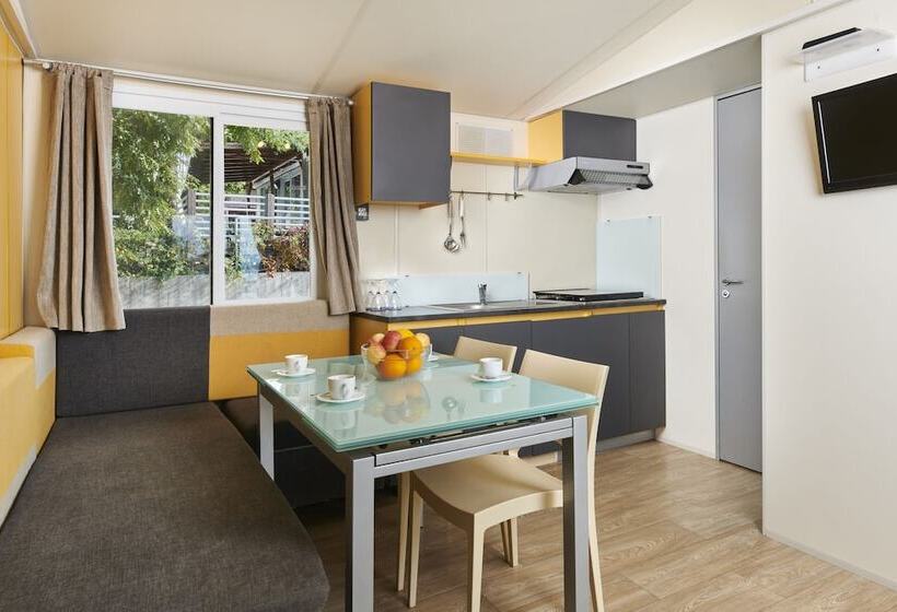 בית מלון כפרי Aminess Style Glamping Villas & Holiday Homes Atea