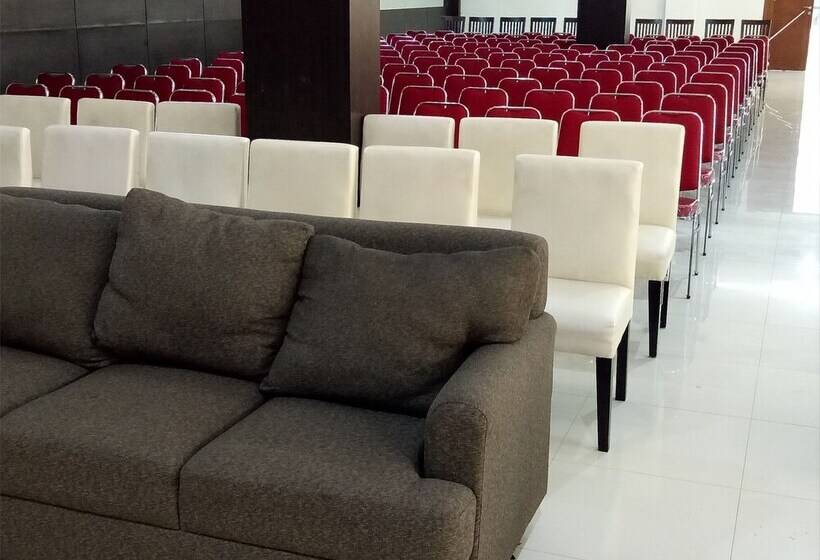 酒店 Bonero Residence