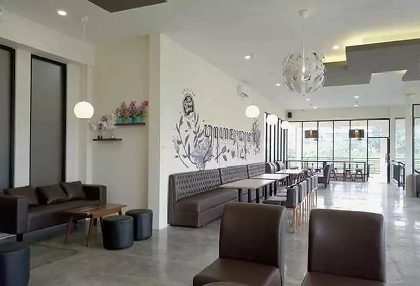 Hotelli Oemah Djari Guest House Salatiga