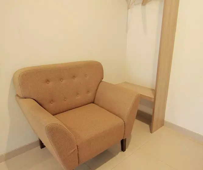 Hotelli Oemah Djari Guest House Salatiga