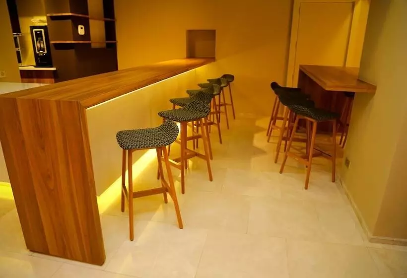 Park Mall Hotel & Conference Center