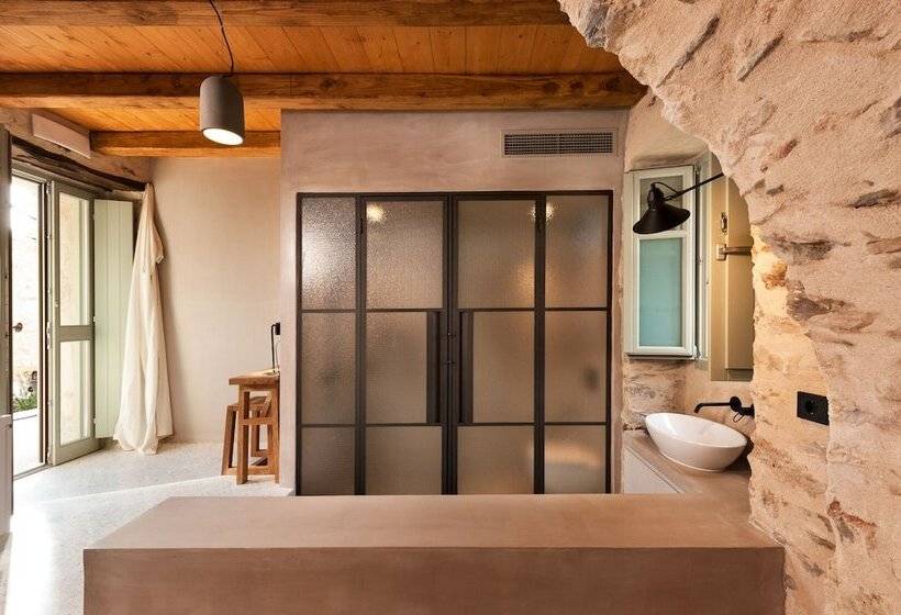 펜션 Ruga Of Vamvakou Homes