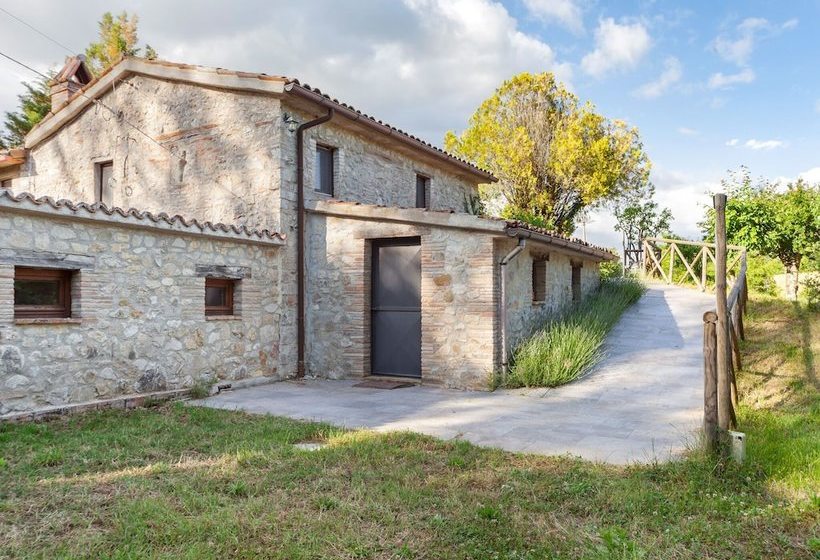 Rustic Cottage In Avigliano Umbro With Sauna & Pool