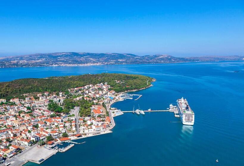 Canale Hotel & Suites