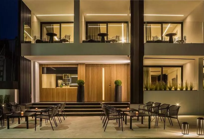 Canale Hotel & Suites