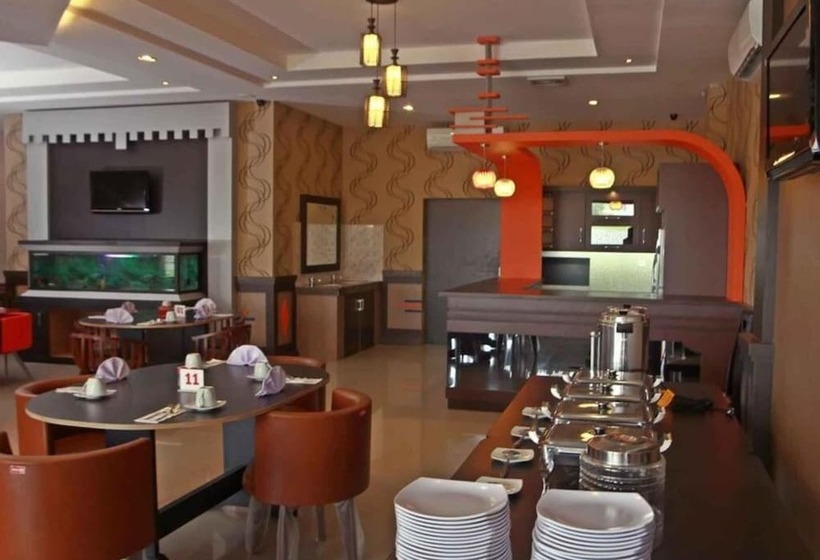 Отель Happy Inn