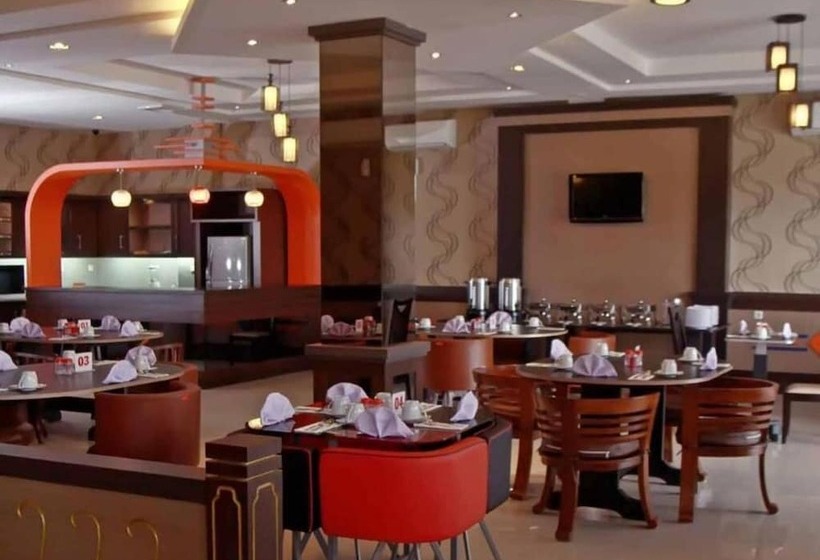 Отель Happy Inn