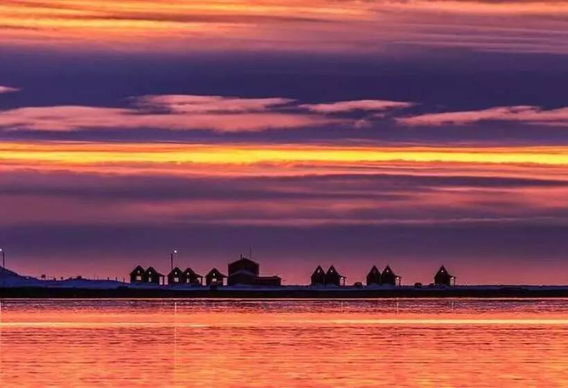 هتل Mjóeyri Travel Holiday Homes