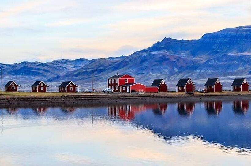 هتل Mjóeyri Travel Holiday Homes