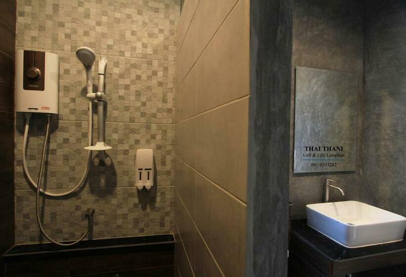 Отель Thai Thani Loft & Life Lamphun