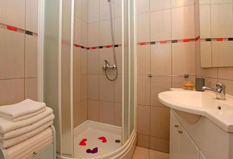 Majatalo Guest House Kod Peskarije