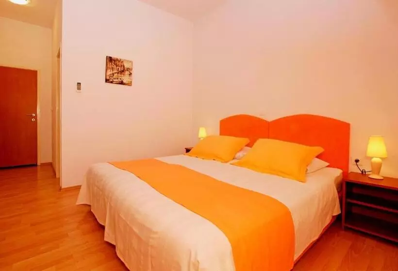 Majatalo Guest House Kod Peskarije