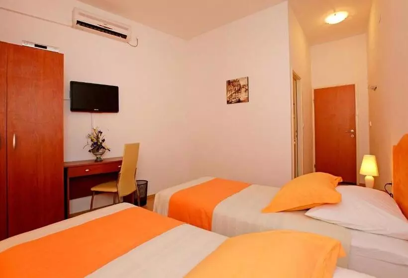 Majatalo Guest House Kod Peskarije