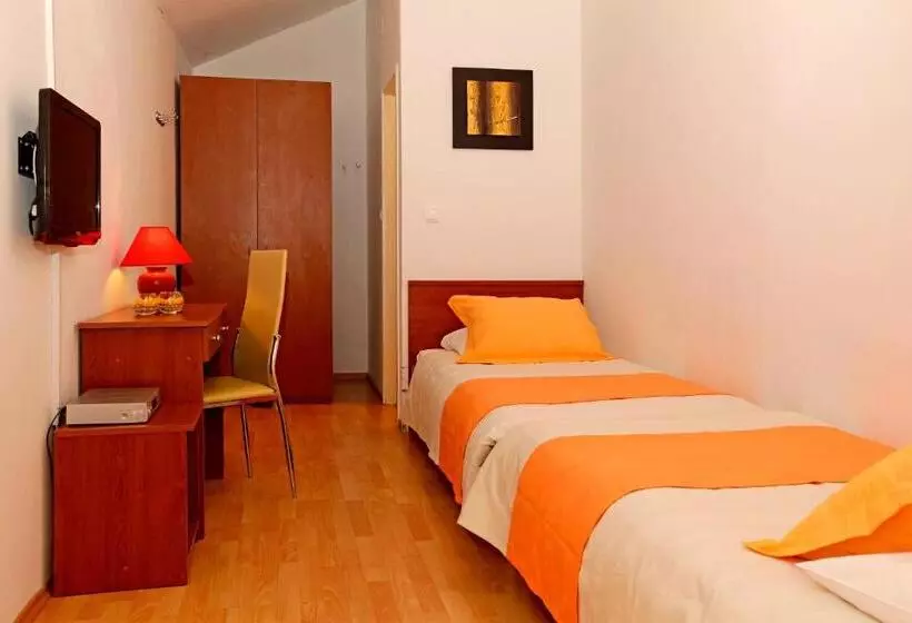 Majatalo Guest House Kod Peskarije