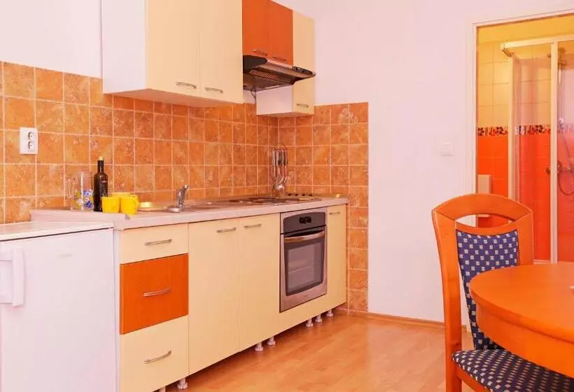 Majatalo Guest House Kod Peskarije