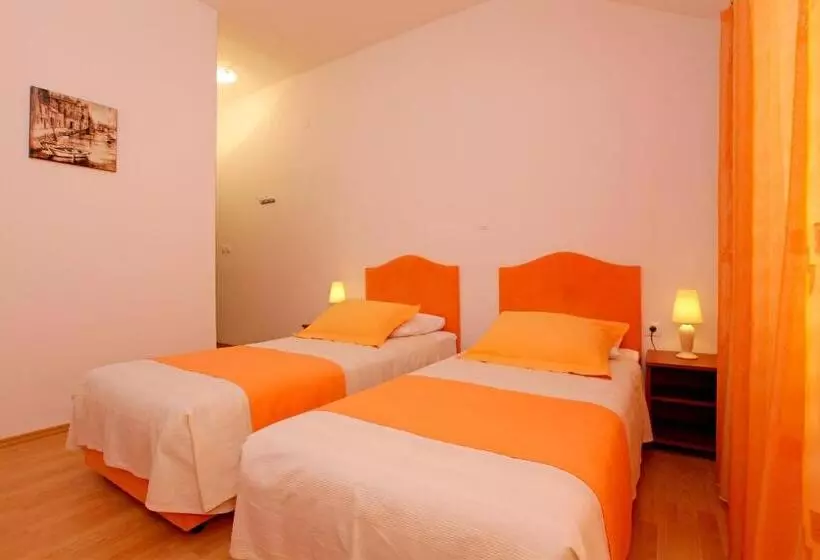 Majatalo Guest House Kod Peskarije