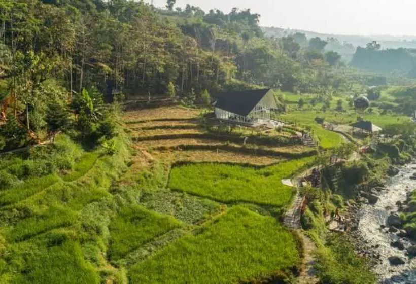 Majatalo Ijen Miner Guest House
