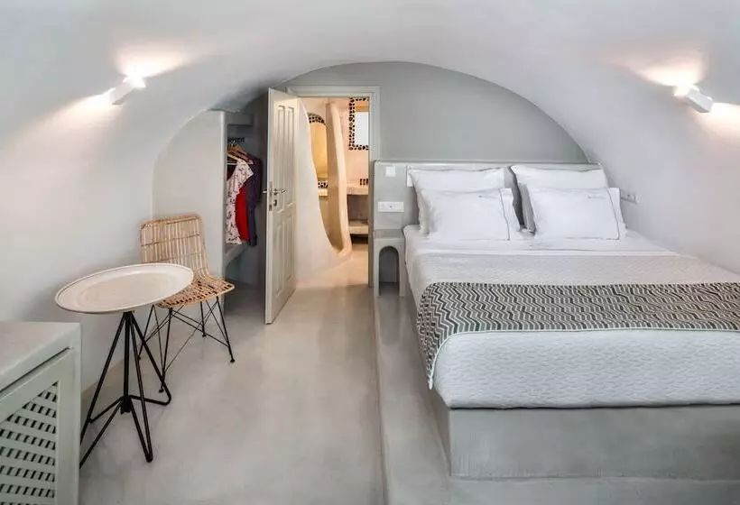 پانسیون Kaleidoscope Oia Suites