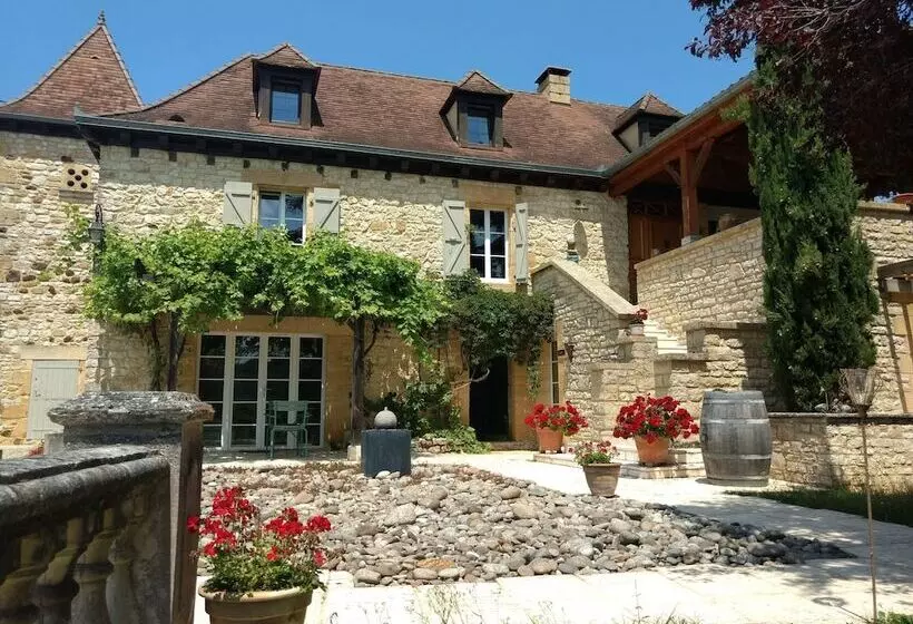 Majatalo La Lezardière